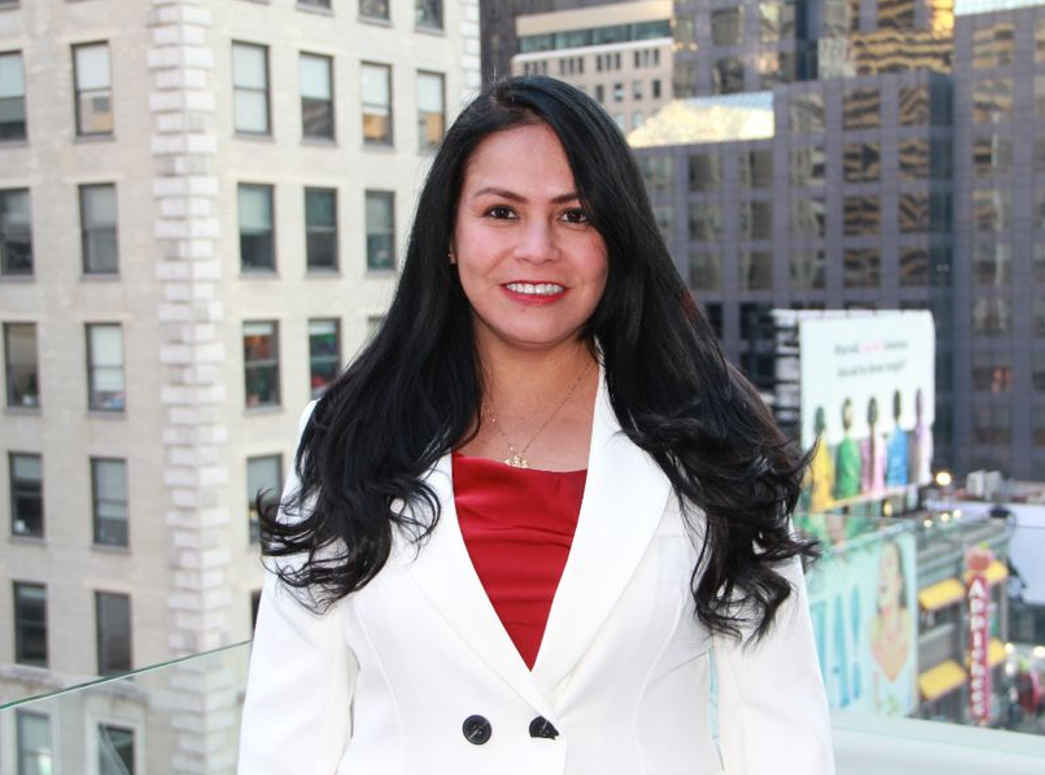 Luxury Real Estate Agent